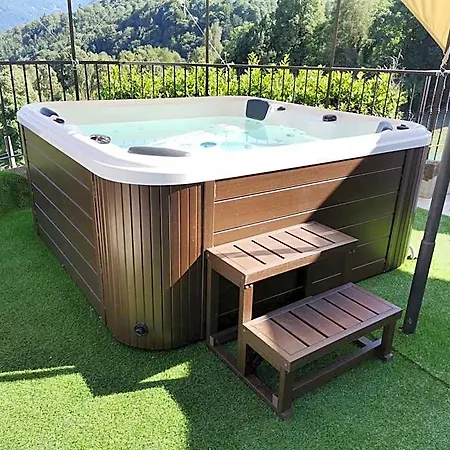 La Cascina Hotel 3*
