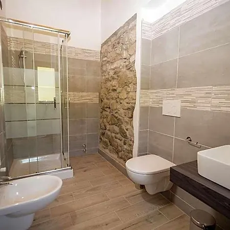 La Cascina 3*
